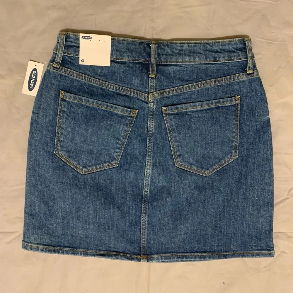 OLD NAVY‎ Distressed Mini Denim Skirt - Picture 3 of 5